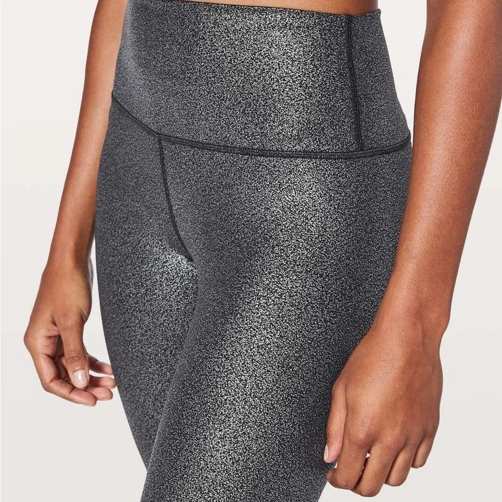 Lululemon Wunder Under HR 28” Leggings Sz 6 Black Silver Foil Luxtreme